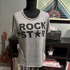 Chaser Rock St⭐️r T-shirt Size medium, perfect condition, rockstar